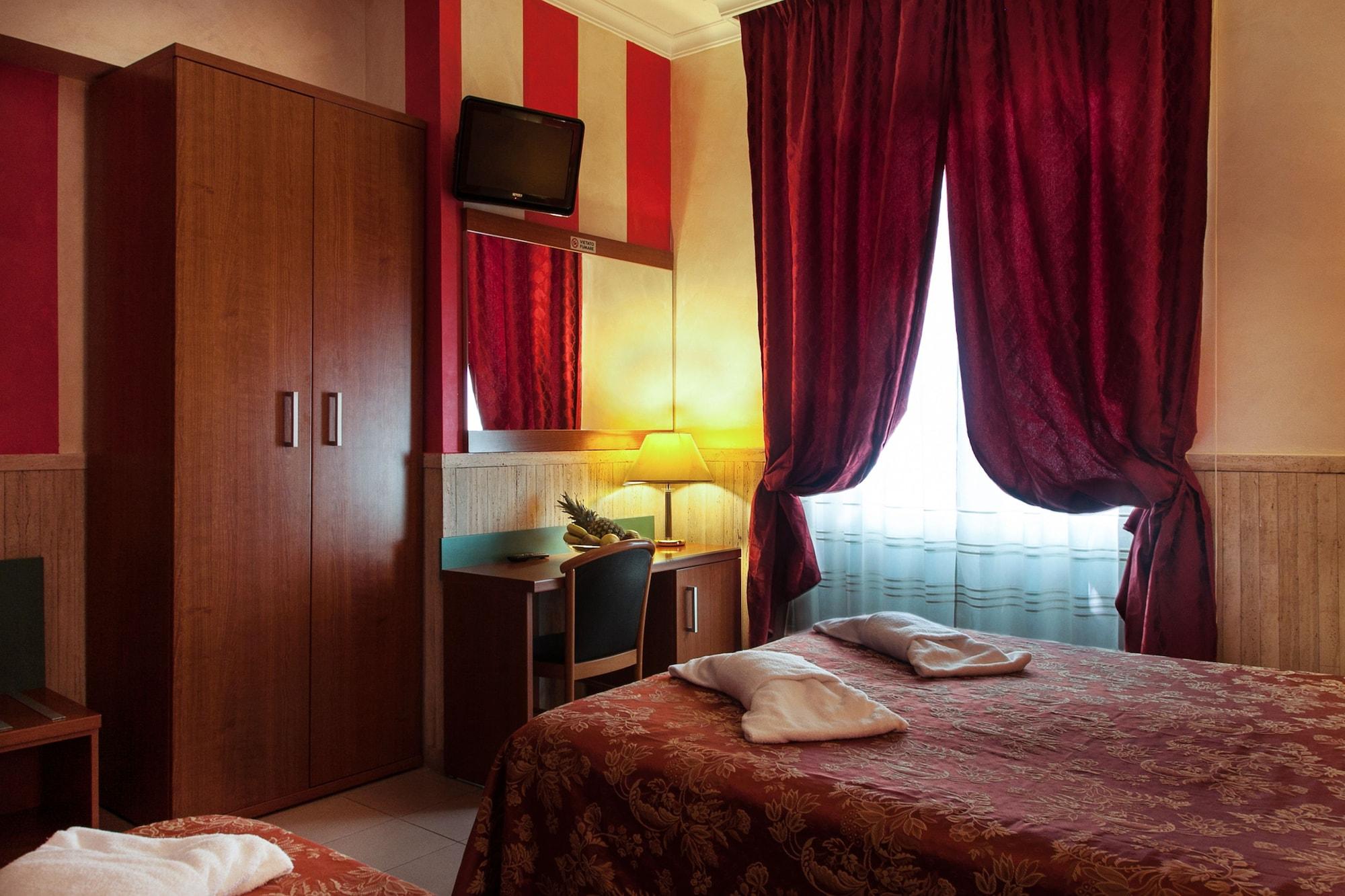 Hotel Pyramid Roma Dış mekan fotoğraf